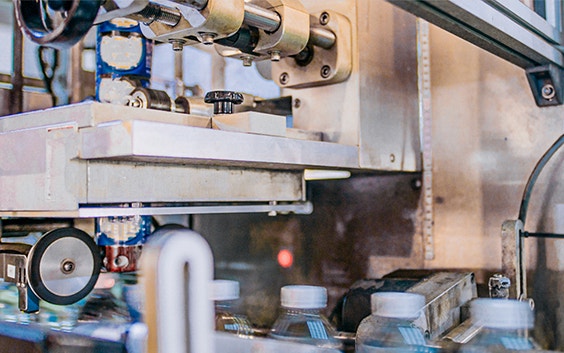 Water bottle manufacturing machine in a production line