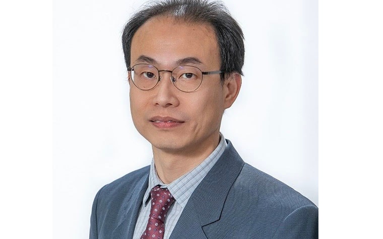 Headshot of Lim Hou-sen