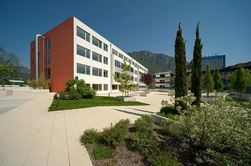 LBS Gutenberg Schulgebäude LBS Gutenberg Schulgebäude