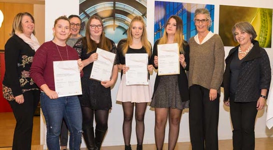 Diplomfeier Lehrlinge Gutenberg Diplomfeier Lehrlinge Gutenberg