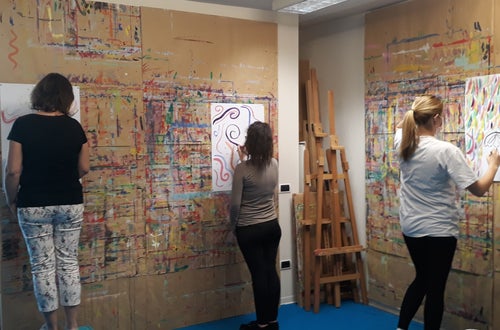 Studierende im Malatelier Studierende im Malatelier