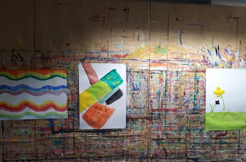 Bilder der Studierenden Bilder der Studierenden