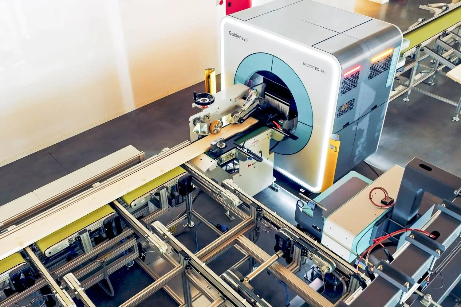 High-tech precision device