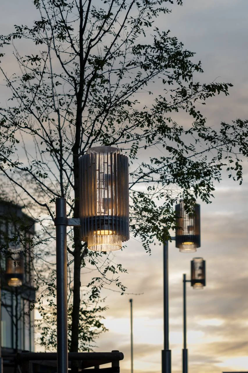 Using Light to Create New Spaces