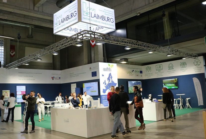Lo stand del Centro di Sperimentazione Laimburg a Interpoma