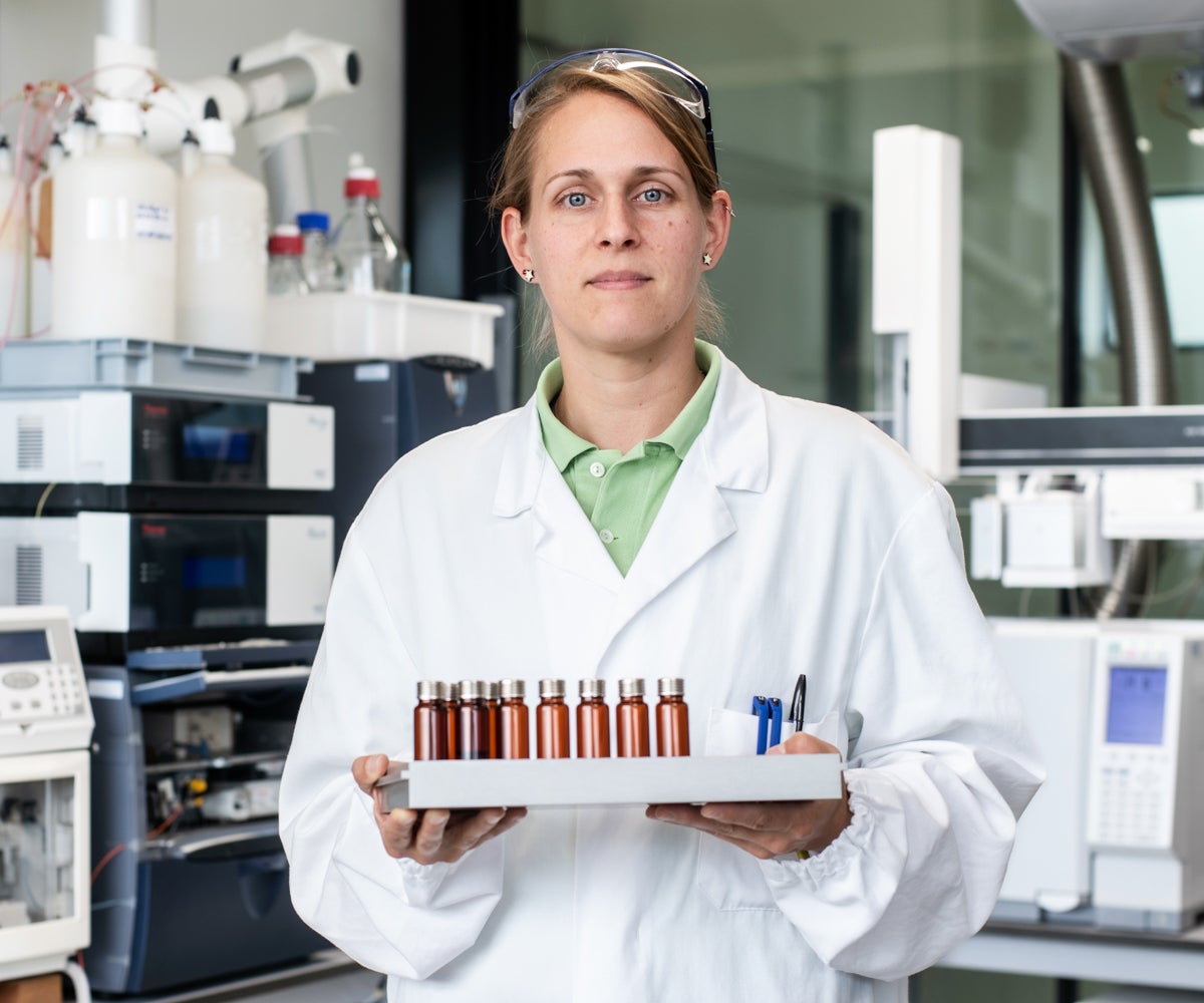 Abb. 4: Daniela Hey, Labor für Aromen und Metaboliten
© Laimburg Research Centre/Ivo Corrà
