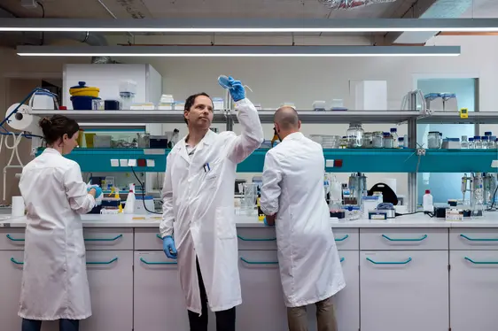 Abb. 1: Das Labor für Molekularbiologie des Versuchszentrums Laimburg
© Laimburg Research Centre/ivo corrà