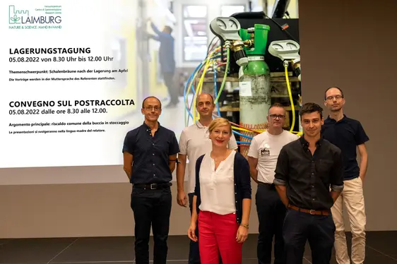 Fig. 4: Le relatrici e i relatori del Convegno sul Postraccolta 2022.: © Centro di Sperimentazione Laimburg / alex rehbichler