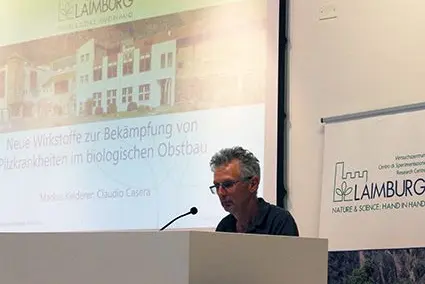 Die Versuchsvorstellungen fanden dieses Jahr erneut als digitales Event statt und wurden von der Fondazione Edmund Mach aus über YouTube gestreamt. ©Versuchszentrum Laimburg/AMartinelli