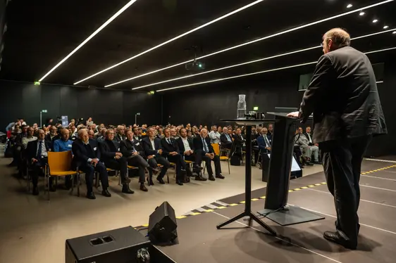 Abb. 2: Ungefähr 200 Personen haben am wissenschaftlichen Symposium zum 50-jährigen Jubiläum des Versuchszentrums Laimburg teilgenommen.
©Laimburg Research Centre/ivo corrà