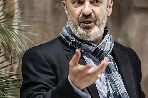 Il degustatore, consulente di vini e corrispondente dall'Italia Walter Speller ha parlato del potenziale della Schiava sul mercato.: © Jan Kusstatscher