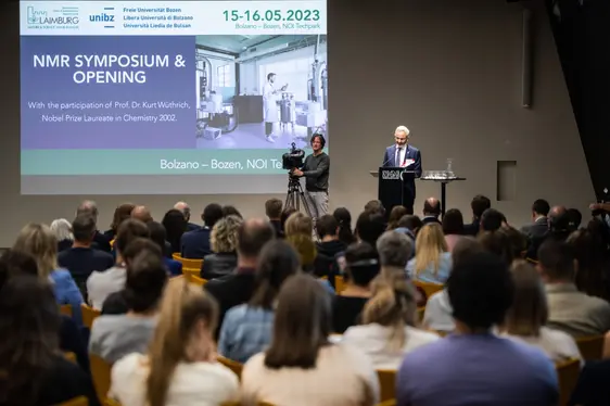 Fig. 5: Simposio scientifico e inaugurazione del Laboratorio di Spettroscopia NMR: Fig. 5: © Laimburg Research Centre /ivo corrà