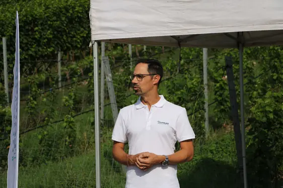 Fig. 2: Florian Haas, responsabile del settore Viticoltura del Centro di Sperimentazione Laimburg: © Laimburg Research Centre/debora lamcja