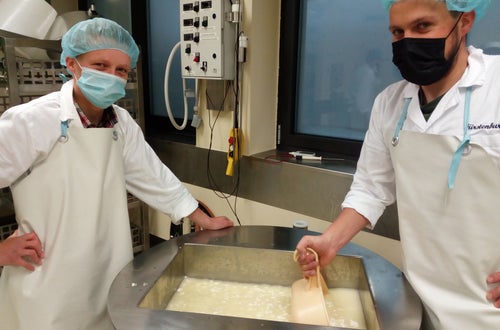 Bei der Arbeit Bei der Arbeit