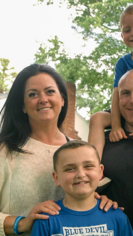 DKMS patient Grady Smith with his family