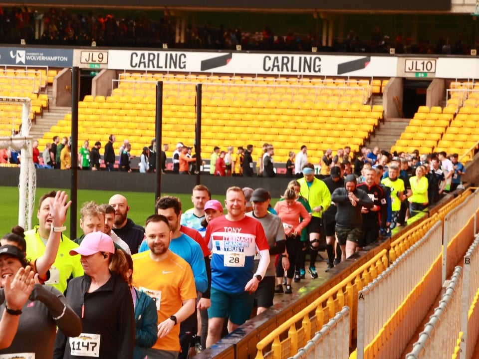 Runners in the Wolverhampton 10k Runners in the Wolverhampton 10k
