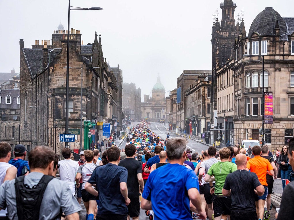 Runners in race in Edinburgh Runners in race in Edinburgh