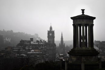 Image of Edinburgh skyline