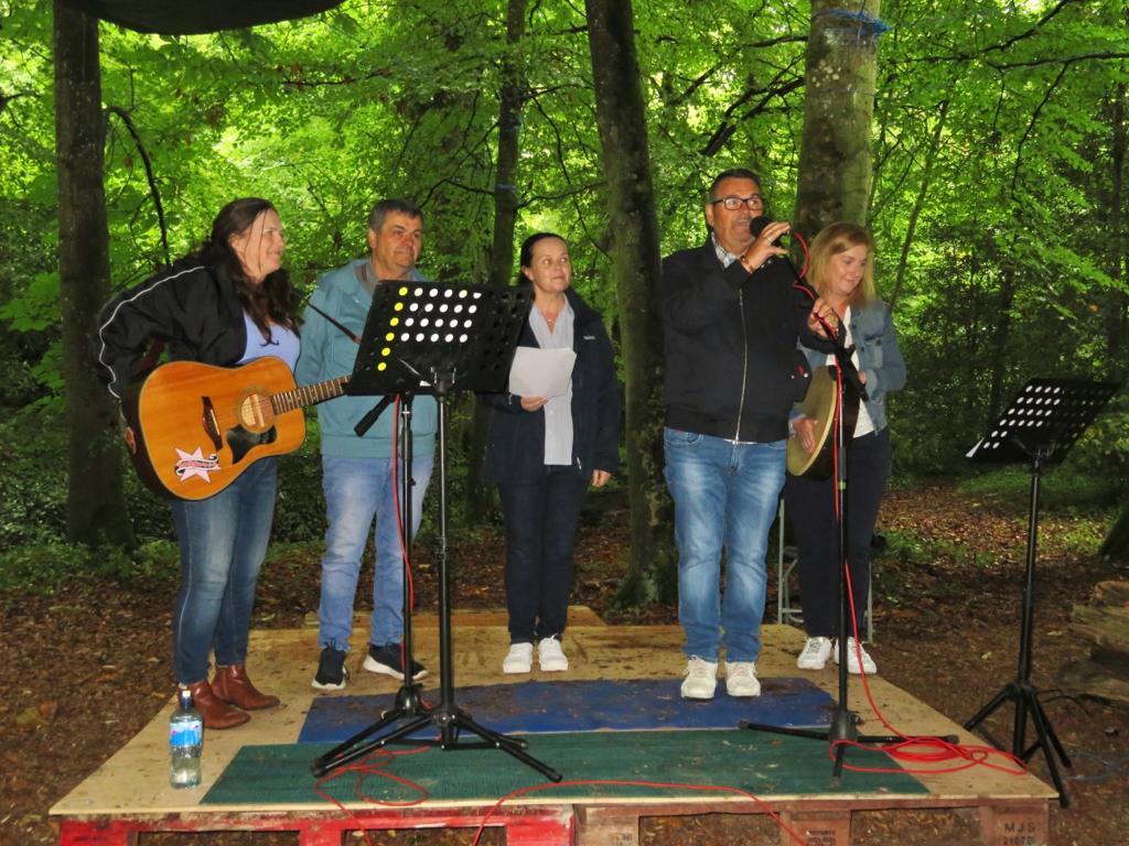 Award winning Ballad Group playing at the 2023 Brosna River Literary & Music Festival