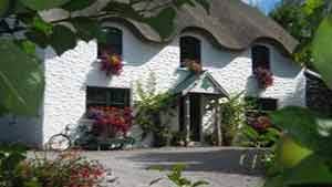 Lissyclearig Thatched Cottage