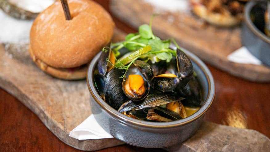 A bowl of mussels.