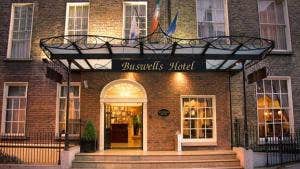 Buswells Hotel