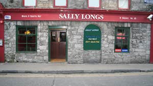 Sally Longs Bar