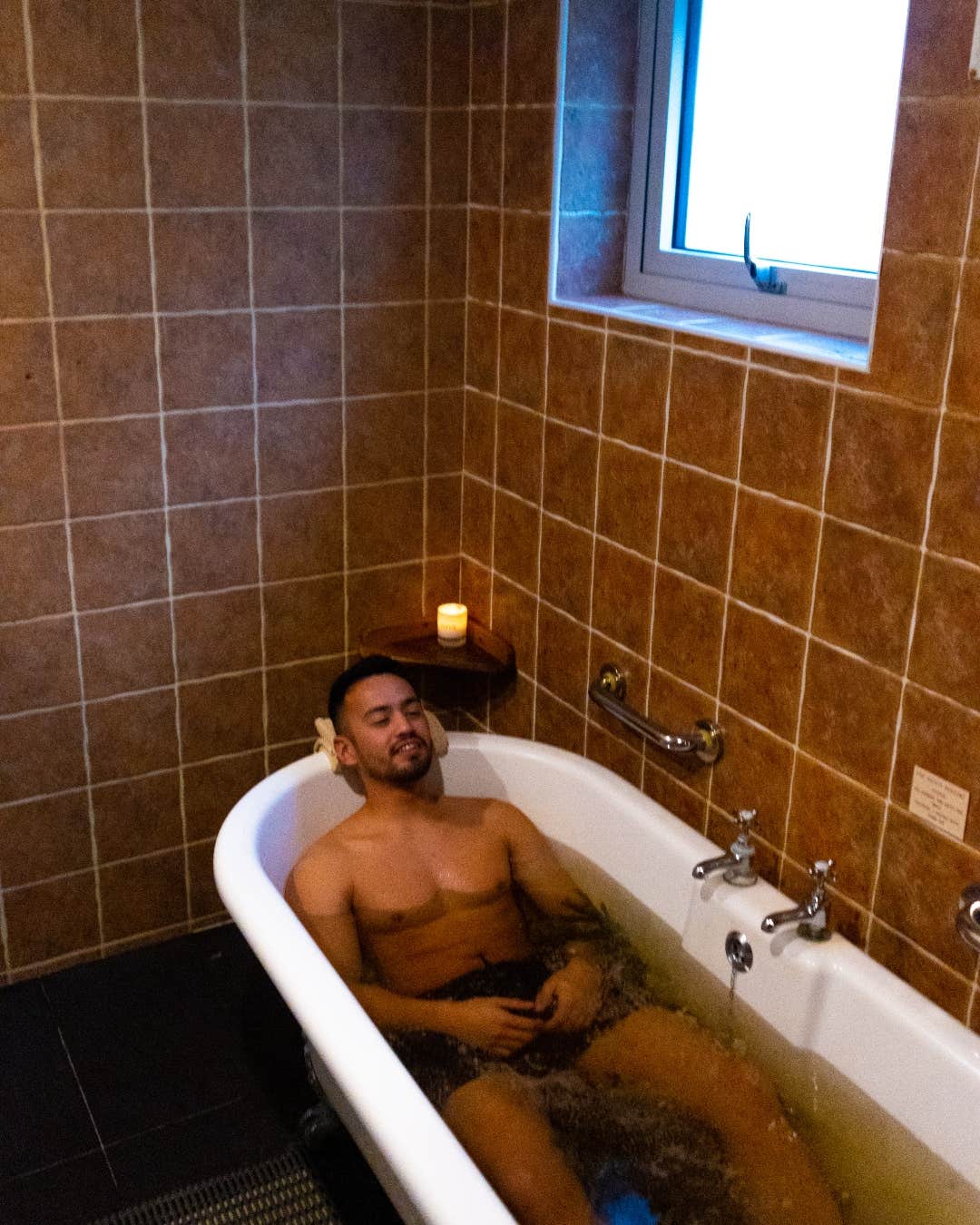 Joshua Nueva, VOYA Seaweed Baths