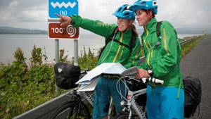 Image of cyclists on WAW