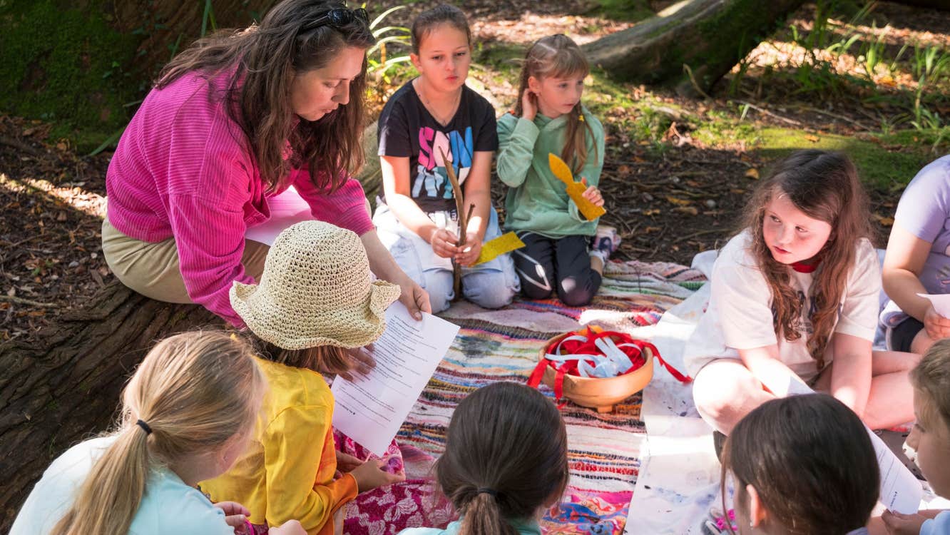 (5-11yrs) Nature’s Creative Explorers