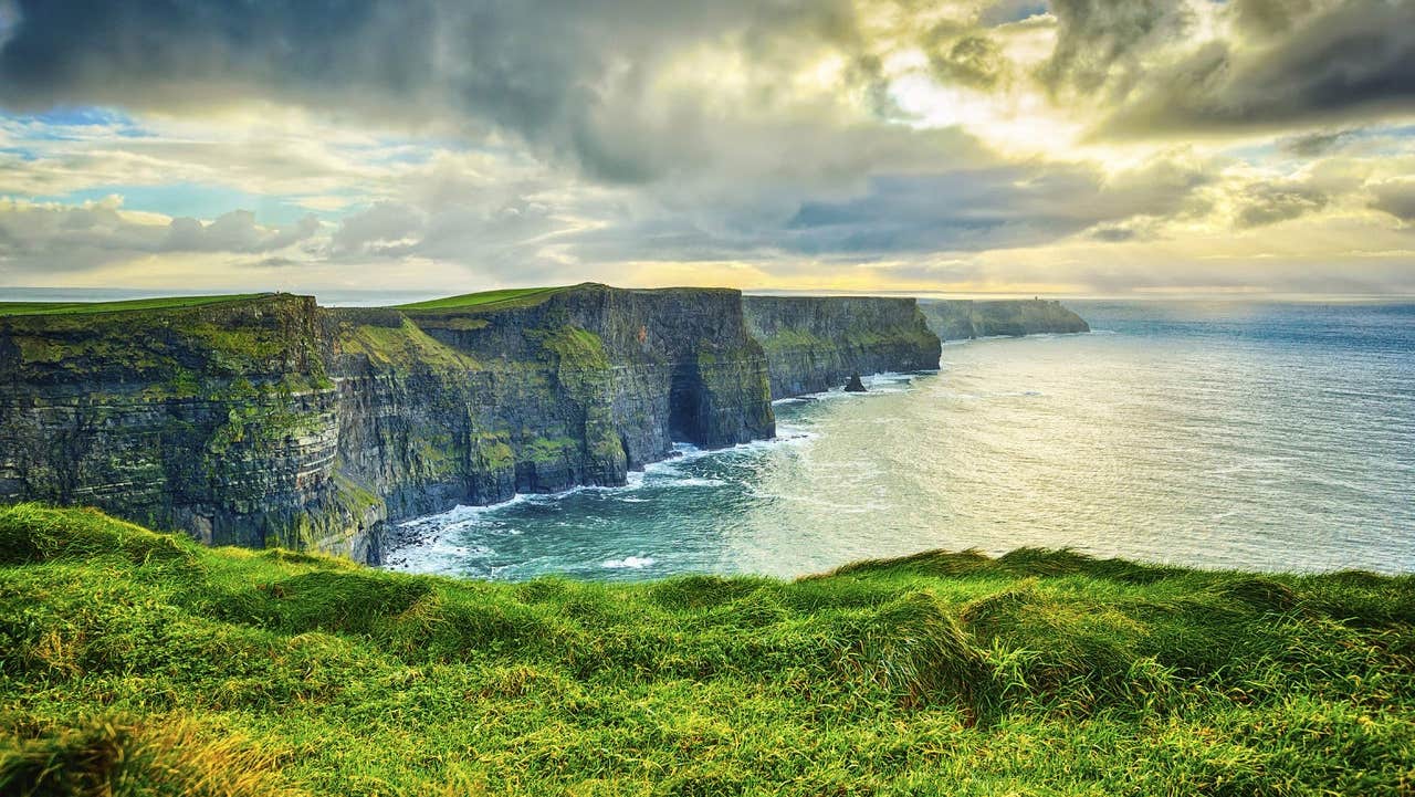 Coastal views of the Cliffs of Moher with Inishfree Irish Music Tours
