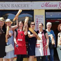 A group enjoying Kenmare Foodie Tours