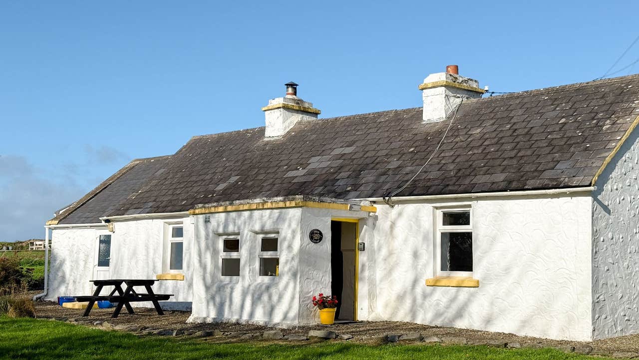 Front view of cottage