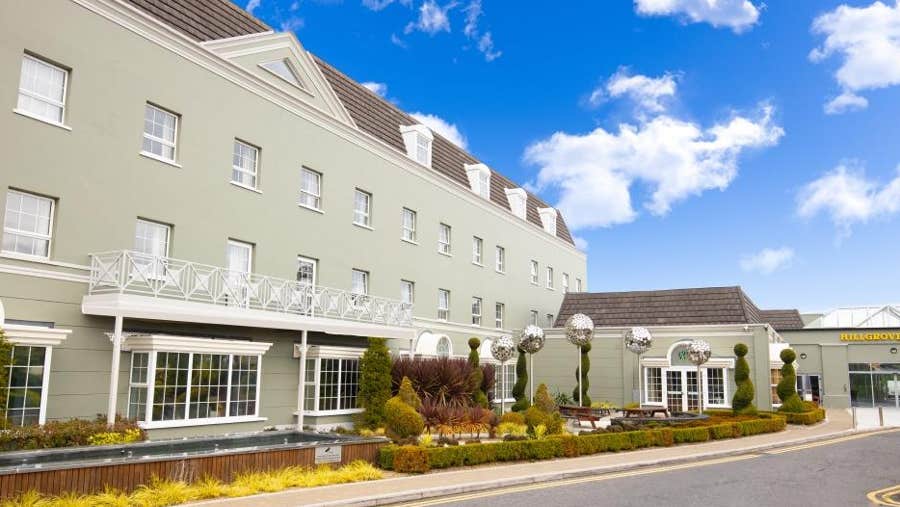 Exterior of the Hillgrove Hotel