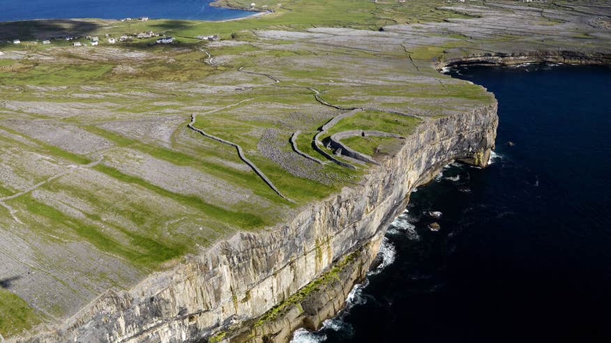 Aerial picture of Inis Mór sea cliffs, Dún Aonghasa.