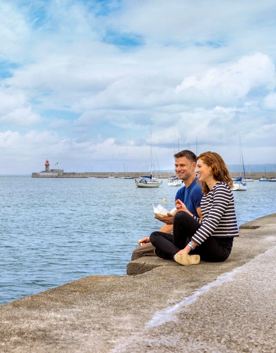 A couple on Dún Laoghaire Harbour in Co Dublin
