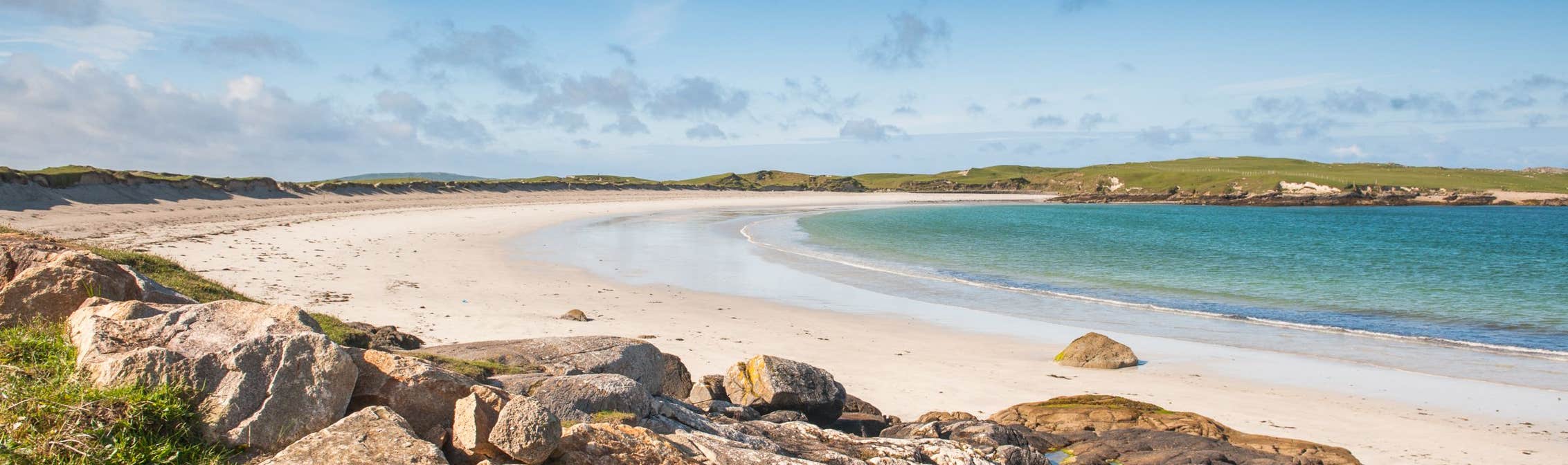 Pristine white sand and blue waters at Dog's Bay Beach, Connemara, County Galway