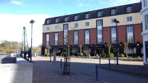 Waterford Marina Hotel