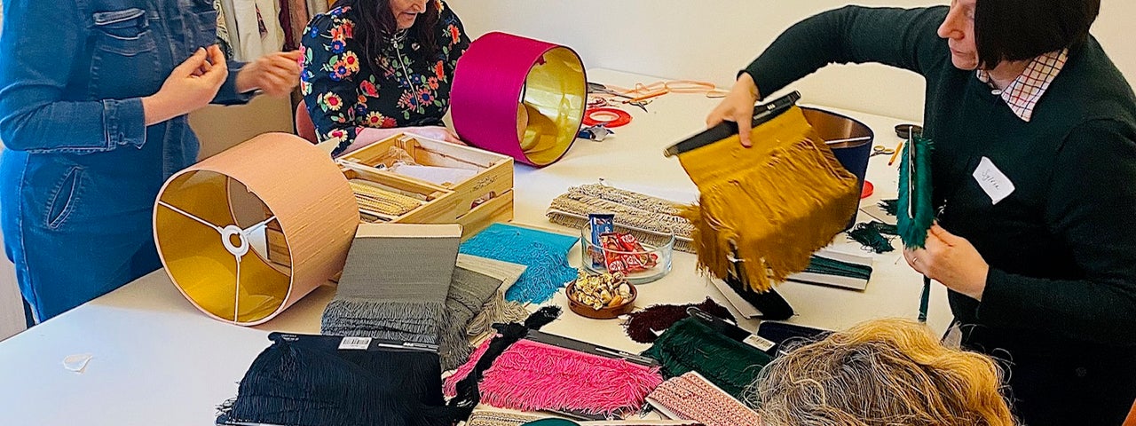 An intimate group setting ensures personal guidance and a warm, creative atmosphere throughout the class.