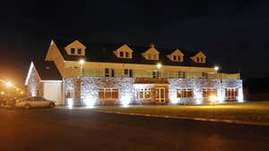 MELODYS@MOYCARN LODGE & MARINA