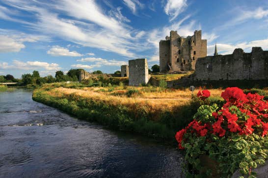 Trim Castle in County Meath and the river Boyne in the foreground of the photograph