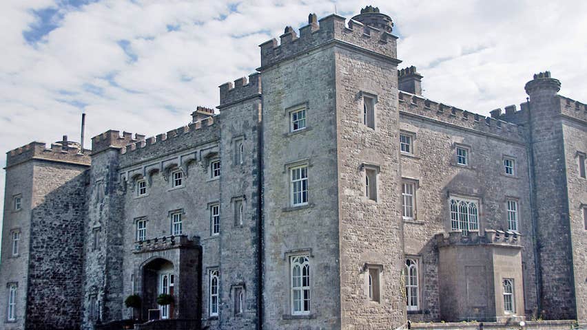 Slane Castle exterior