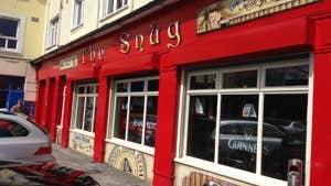 The Snug Bar Exterior