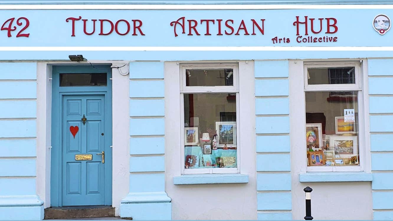 Exterior view of the Tudor Artisan Hub in Carraig on Suir