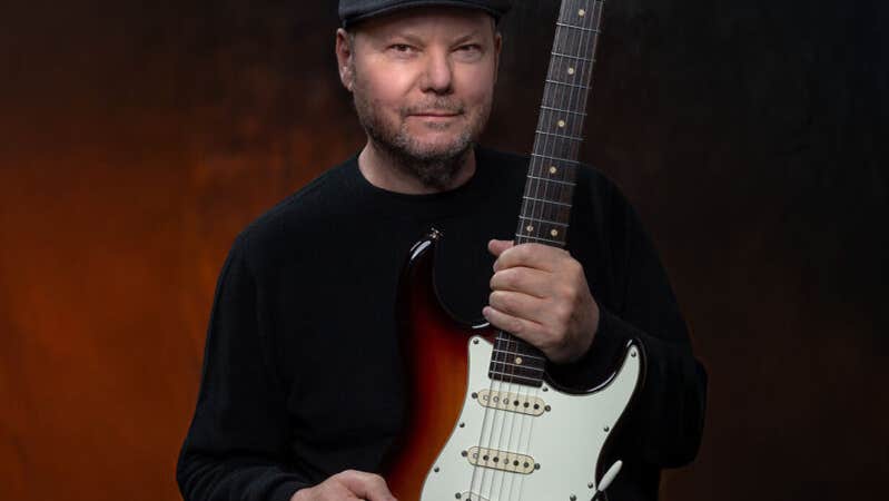 CHRISTOPHER CROSS .