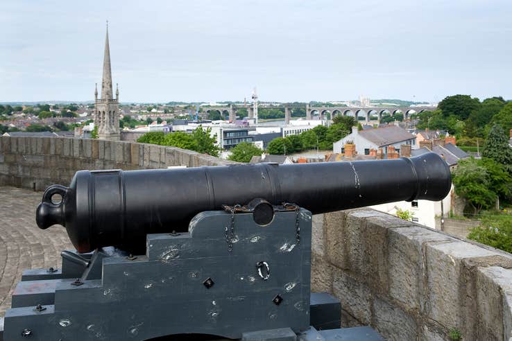 Cannon beside a wall overlooking the historic town of Drogheda