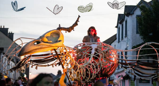 Cairde's closing community procession Ephemera by VolkiDana in Sligo Town. Cairde Sligo Arts Festival 2025. Photo credit: Conor Doherty.