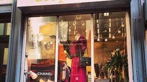 Siopaella shop front on Temple Lane