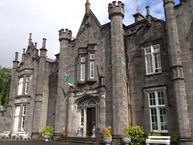 Exterior image of Belleek Castle in Ballina, Co Mayo