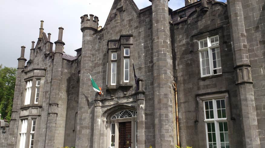 Exterior image of Belleek Castle in Ballina, Co Mayo